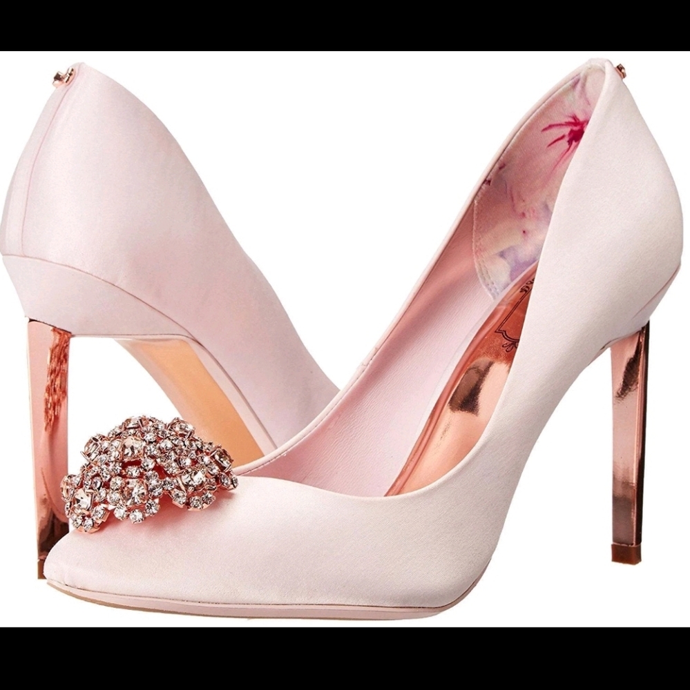 Ted Baker Peetch Embellished Stilleto In Blush - 7.5